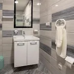 1 Bedroom Awesome In